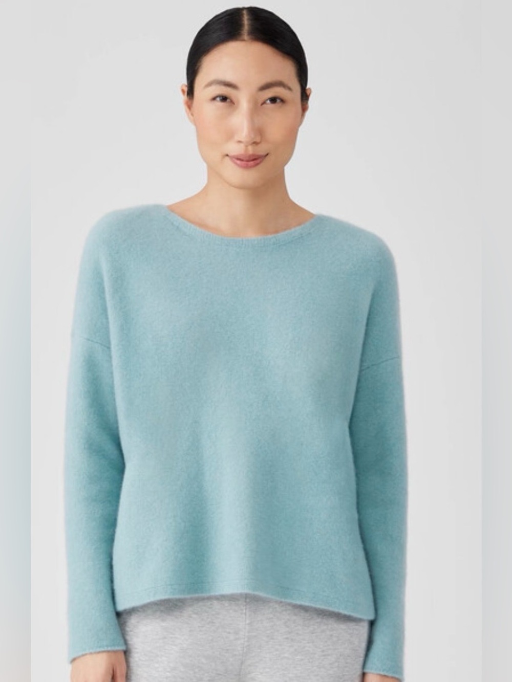 Cashmere Silk Bliss Crew Neck Top Light Blue Size Large $468 Retail
